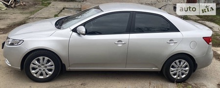 KIA Cerato 2009  випуску Одеса з двигуном 1.6 л бензин седан автомат за 8999 долл. 