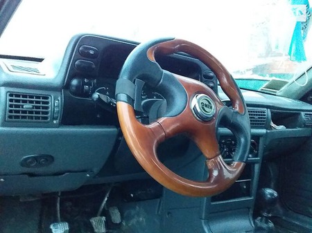 Daewoo Nexia 2007  випуску Чернівці з двигуном 1.5 л бензин седан механіка за 2400 долл. 