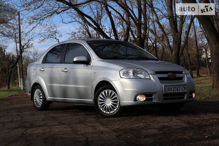 Chevrolet Aveo 2007  випуску Донецьк з двигуном 1.6 л  седан механіка за 5400 долл. 