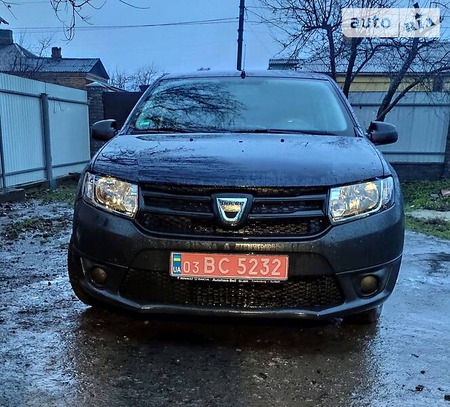 Dacia Sandero 2014  випуску Суми з двигуном 1.2 л бензин хэтчбек механіка за 5899 долл. 