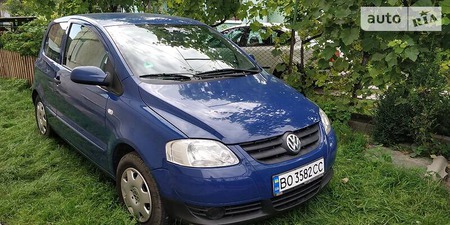 Volkswagen Fox 2011  випуску Львів з двигуном 1.2 л бензин хэтчбек механіка за 4200 долл. 