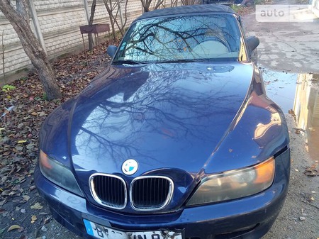 BMW Z3 1997  випуску Київ з двигуном 1.8 л бензин кабріолет механіка за 4000 долл. 
