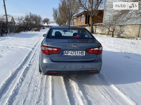 KIA Rio 2013  випуску Запоріжжя з двигуном 1.4 л бензин седан автомат за 9000 долл. 