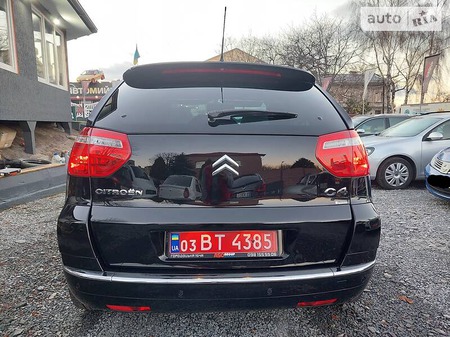 Citroen C4 Picasso 2009  випуску Львів з двигуном 0 л бензин універсал автомат за 6900 долл. 