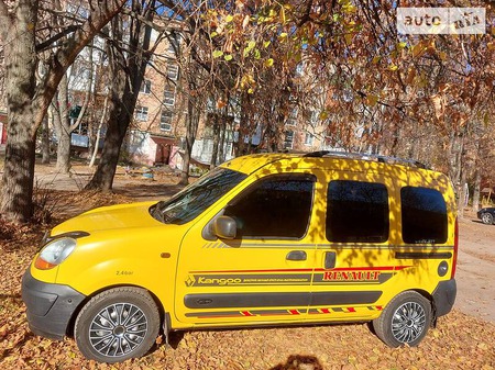 Renault Kangoo 2003  випуску Черкаси з двигуном 0 л дизель мінівен механіка за 4800 долл. 