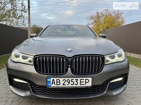BMW 730 2015  випуску Рівне з двигуном 3 л дизель седан автомат за 52500 долл. 
