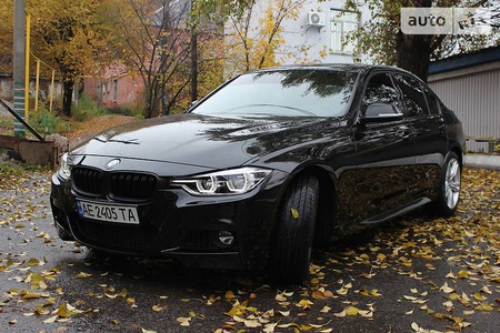 BMW 340 2017  випуску Дніпро з двигуном 0 л бензин седан автомат за 33900 долл. 