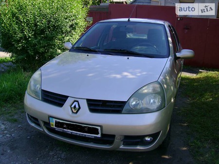 Renault Symbol 2007  випуску Харків з двигуном 0 л бензин седан механіка за 3500 долл. 