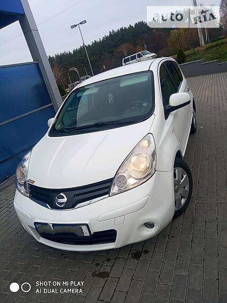 Nissan Note 2011  випуску Рівне з двигуном 0 л  мінівен  за 6555 долл. 