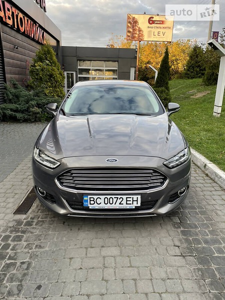 Ford Mondeo 2015  випуску Львів з двигуном 2 л дизель ліфтбек автомат за 14200 долл. 