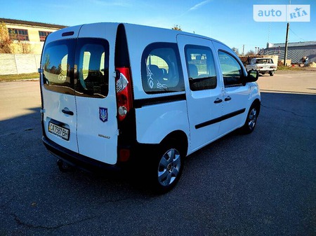 Renault Kangoo 2008  випуску Черкаси з двигуном 1.5 л дизель мінівен механіка за 5999 долл. 