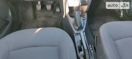 Dacia Logan 2019  випуску Рівне з двигуном 1 л бензин універсал механіка за 8400 долл. 