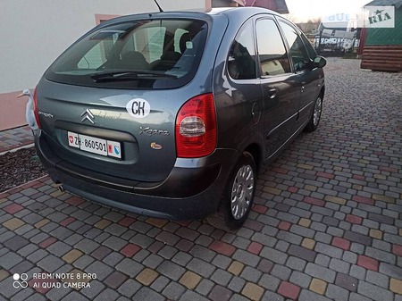 Citroen Xsara Picasso 2009  випуску Львів з двигуном 1.6 л бензин універсал механіка за 4700 долл. 