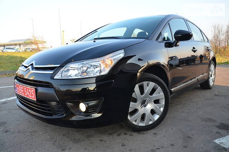 Citroen C4 2011  випуску Львів з двигуном 1.6 л дизель хэтчбек автомат за 7550 долл. 