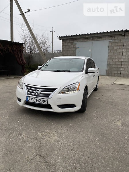 Nissan Sentra 2014  випуску Харків з двигуном 1.8 л  седан автомат за 7899 долл. 