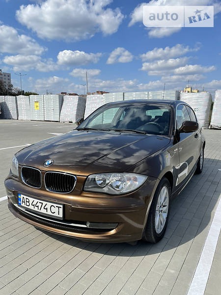 BMW 116 2011  випуску Вінниця з двигуном 2 л дизель хэтчбек механіка за 9299 долл. 