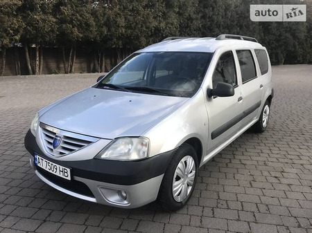 Dacia Logan 2008  випуску Івано-Франківськ з двигуном 1.6 л бензин універсал механіка за 4800 долл. 