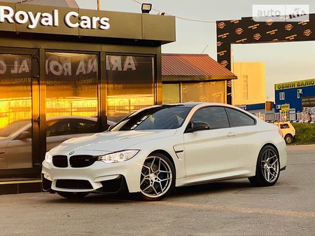 BMW M4 2015  випуску Харків з двигуном 3 л бензин купе автомат за 44000 долл. 