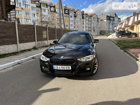 BMW 330 2016  випуску Київ з двигуном 2 л бензин седан автомат за 24000 долл. 