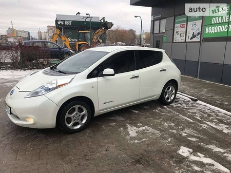 Nissan Leaf 2012  випуску Вінниця з двигуном 0 л електро хэтчбек автомат за 6900 долл. 