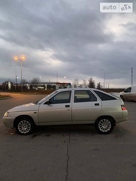 Lada 2112 2005  випуску Херсон з двигуном 1.6 л бензин хэтчбек механіка за 4000 долл. 