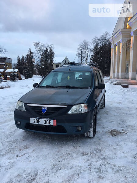 Dacia Logan MCV 2007  випуску Івано-Франківськ з двигуном 1.4 л  універсал механіка за 4200 долл. 