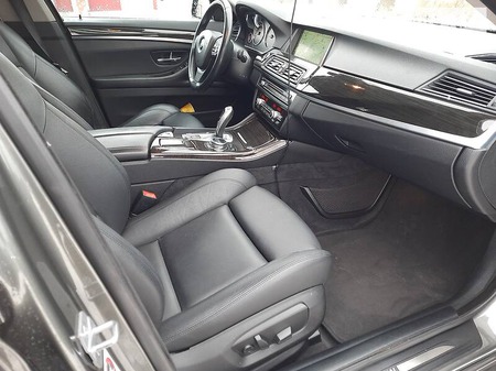 BMW 520 2013  випуску Київ з двигуном 2 л дизель універсал автомат за 17450 долл. 