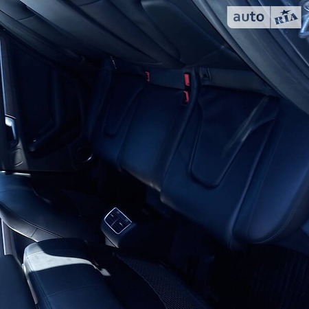 Audi A4 Limousine 2015  выпуска Львов с двигателем 2 л бензин седан автомат за 16600 долл. 