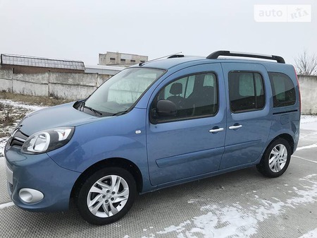 Renault Kangoo 2015  випуску Дніпро з двигуном 1.5 л дизель мінівен механіка за 11400 долл. 