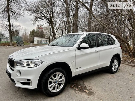 BMW X5 2015  випуску Тернопіль з двигуном 2 л дизель позашляховик автомат за 35900 долл. 