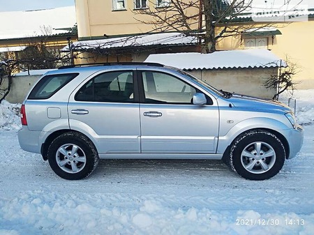 KIA Sorento 2008  випуску Чернівці з двигуном 2.5 л дизель позашляховик автомат за 11250 долл. 