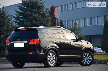KIA Sorento 2012  випуску Дніпро з двигуном 2.4 л  позашляховик автомат за 14999 долл. 