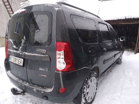 Dacia Logan 2008  випуску Івано-Франківськ з двигуном 1.6 л бензин універсал механіка за 5250 долл. 