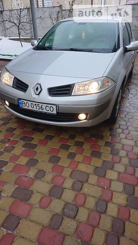 Renault Megane 2006  випуску Тернопіль з двигуном 1.6 л бензин седан механіка за 5300 долл. 