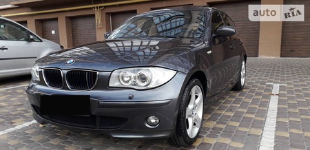 BMW 118 2005  випуску Вінниця з двигуном 2 л бензин хэтчбек механіка за 7750 долл. 