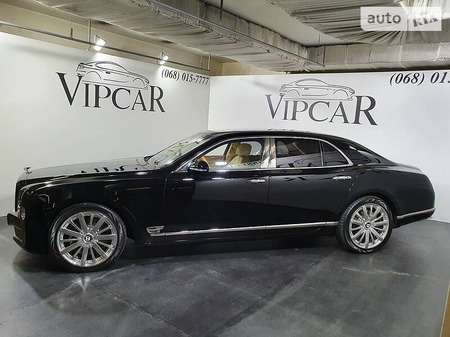 Bentley Mulsanne 2012  випуску Київ з двигуном 6.8 л бензин седан автомат за 174999 долл. 