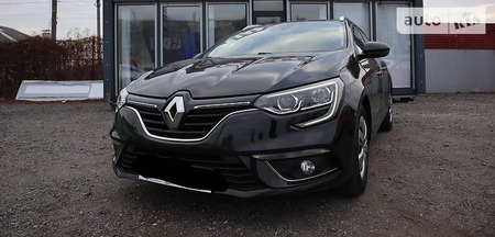 Renault Megane 2018  випуску Київ з двигуном 1.5 л дизель універсал автомат за 13600 долл. 