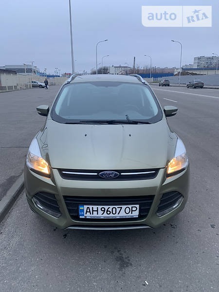 Ford Kuga 2013  випуску Харків з двигуном 2 л дизель позашляховик автомат за 15200 долл. 