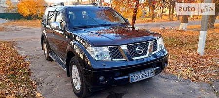Nissan Pathfinder 2005  випуску Харків з двигуном 4 л  позашляховик автомат за 9999 долл. 