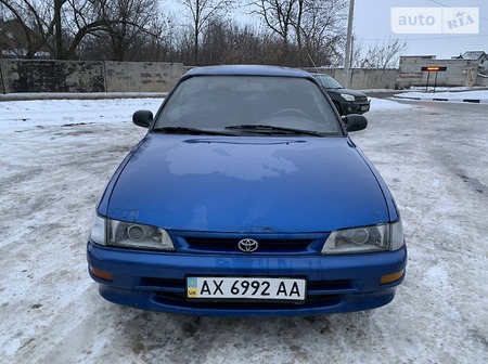 Toyota Corolla 1997  випуску Харків з двигуном 1.3 л  хэтчбек механіка за 1700 долл. 