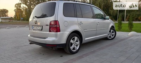 Volkswagen Touran 2008  випуску Тернопіль з двигуном 0 л  мінівен механіка за 7499 долл. 