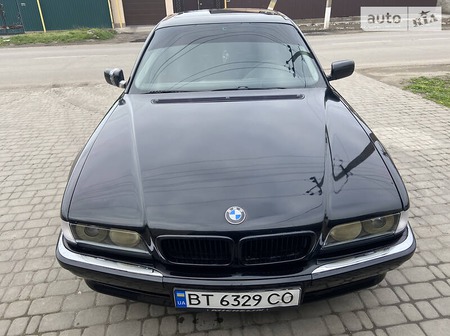 BMW 750 1995  випуску Херсон з двигуном 5.4 л бензин седан автомат за 2950 долл. 