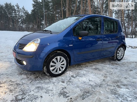 Renault Modus 2007  випуску Харків з двигуном 1.2 л бензин хэтчбек механіка за 4650 долл. 