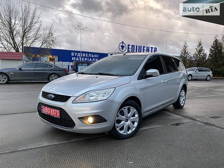 Ford Focus 2009  випуску Луцьк з двигуном 2 л дизель універсал автомат за 6900 долл. 