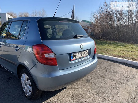 Skoda Fabia 2008  випуску Донецьк з двигуном 1.4 л бензин хэтчбек механіка за 175000 грн. 