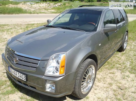 Cadillac SRX 2005  випуску Київ з двигуном 4.6 л бензин позашляховик автомат за 7999 долл. 