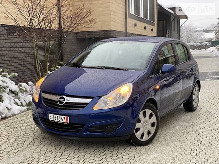 Opel Corsa 2009  выпуска Львов с двигателем 1.4 л бензин хэтчбек автомат за 6700 долл. 
