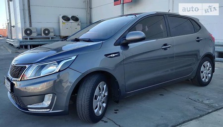 KIA Rio 2012  випуску Київ з двигуном 1.4 л бензин хэтчбек механіка за 7300 долл. 