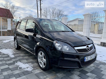 Opel Zafira Tourer 2007  випуску Чернівці з двигуном 1.6 л бензин універсал механіка за 6250 долл. 