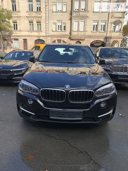 BMW X5 2017  випуску Черкаси з двигуном 3 л дизель позашляховик автомат за 46000 долл. 